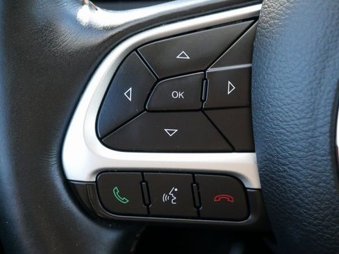 Used 2017 Jeep Compass Limited w/ Navigation Group image 25