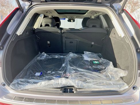 New 2026 Volvo XC60 B5 Plus w/ Protection Package Premier image 25