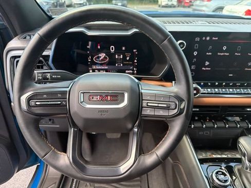 Used 2023 GMC Canyon AT4 w/ AT4 Premium Package AWD/4WD image 24