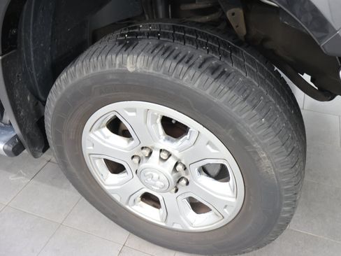 Used 2016 RAM 3500 Laramie AWD/4WD image 3
