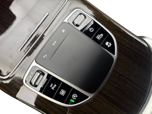 Used 2022 Mercedes-Benz GLC 300 w/ AMG Line image 66