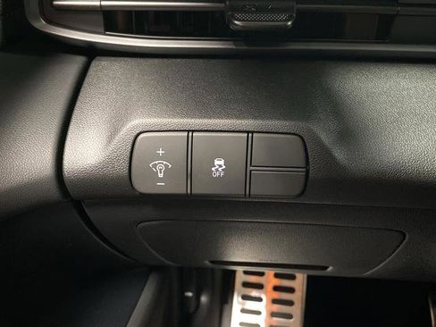 New 2026 Hyundai Elantra Sport image 21