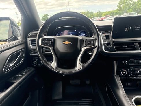 Certified 2022 Chevrolet Suburban LT AWD/4WD image 12