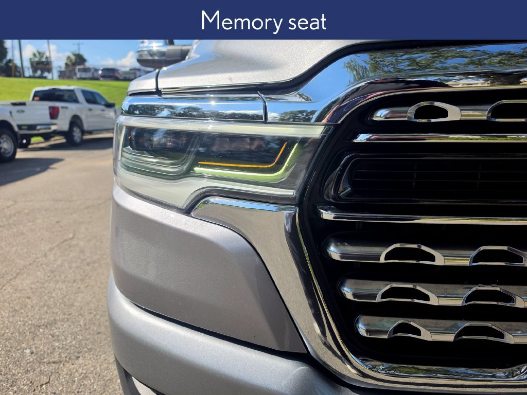 Used 2025 RAM 1500 Limited w/ Body Color Bumper Group AWD/4WD image 14