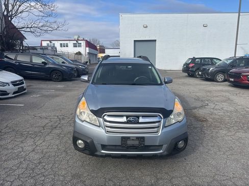Used 2013 Subaru Outback 2.5i Premium w/ Popular Pkg 3 image 2