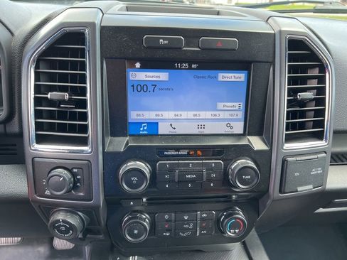 Used 2016 Ford F150 XLT w/ Equipment Group 302A Luxury AWD/4WD image 6
