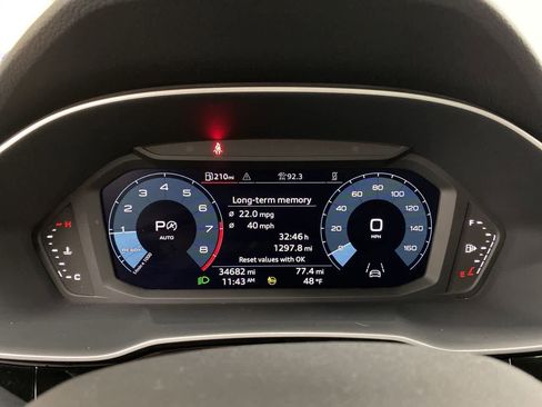 Used 2024 Audi Q3 2.0T Premium image 28