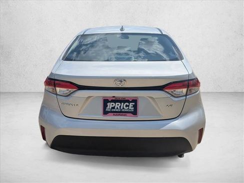 Used 2024 Toyota Corolla LE FWD image 6