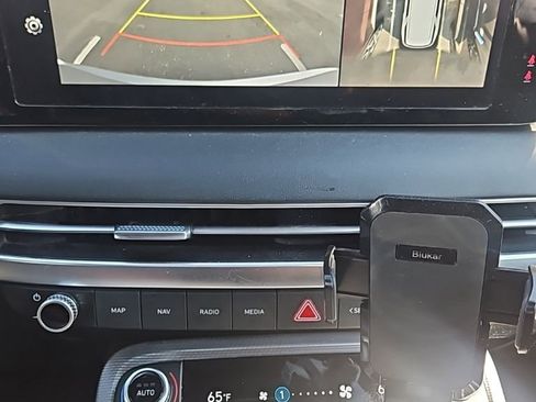 Used 2023 Hyundai Palisade Calligraphy image 12