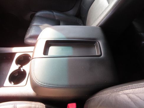 Used 2008 Chevrolet Silverado 2500 LTZ w/ Safety Package image 41