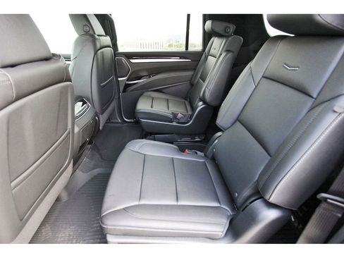 New 2026 Cadillac Escalade ESV 2WD image 15