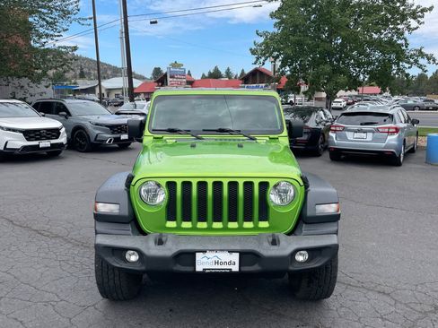 Used 2018 Jeep Wrangler Sport AWD/4WD image 8