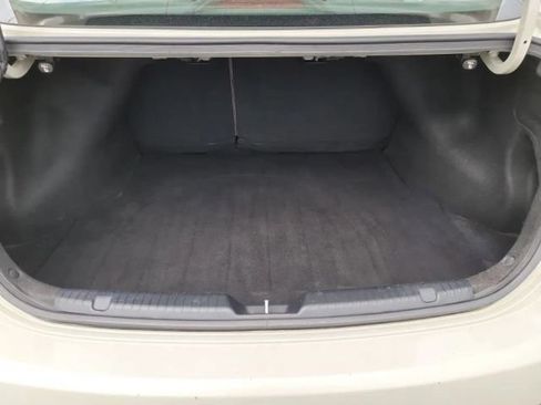 Used 2015 Kia Forte LX FWD image 25