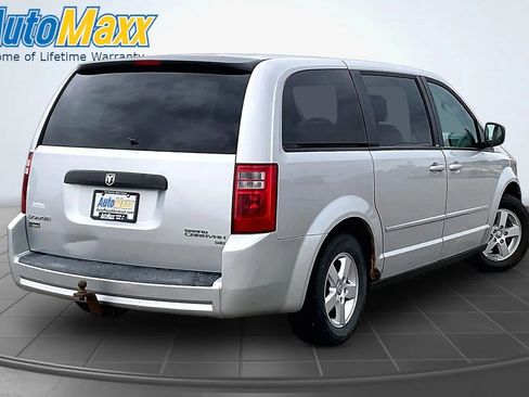 Used 2010 Dodge Grand Caravan SE FWD image 9