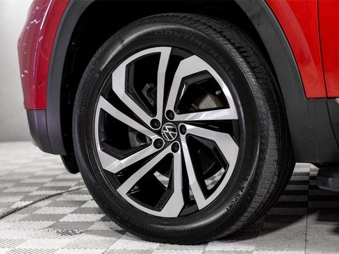 Used 2021 Volkswagen Atlas SEL Premium image 61