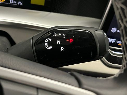 New 2026 Volkswagen Tiguan SE image 17