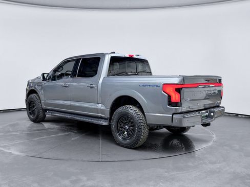 Used 2023 Ford F150 Lightning Platinum AWD/4WD image 2