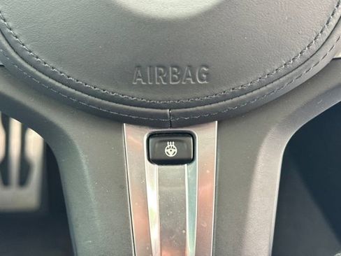 Used 2021 BMW 440i xDrive M440i xDrive w/ Shadowloine Package image 32