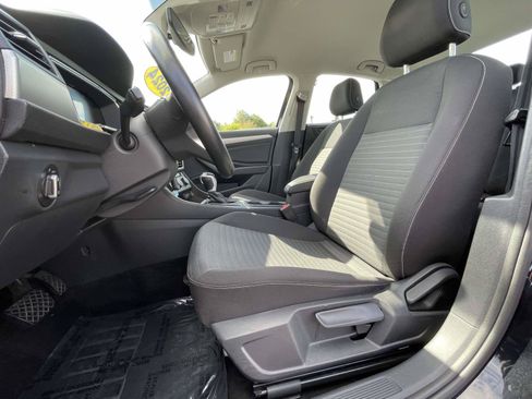 Used 2024 Volkswagen Jetta S FWD image 18