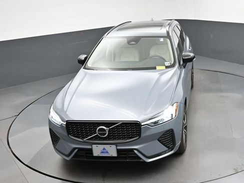 Used 2024 Volvo XC60 B5 Plus w/ Protection Package Premier AWD/4WD image 19