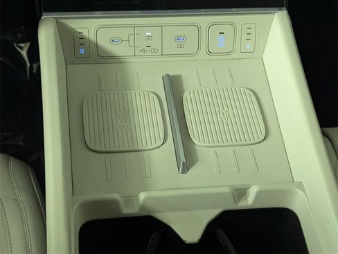 Used 2024 Hyundai Santa Fe Calligraphy image 20