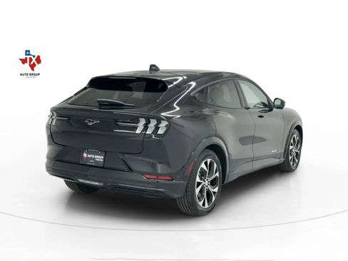 Used 2021 Ford Mustang Mach-E Premium image 6