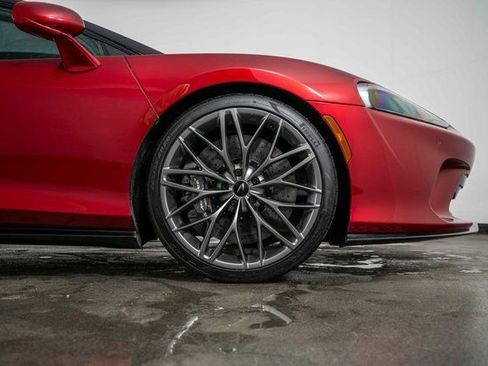 Used 2023 McLaren GT image 11