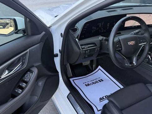 Certified 2026 Cadillac CT5 V AWD/4WD image 16