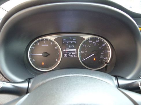 Used 2020 Nissan Kicks S FWD image 43