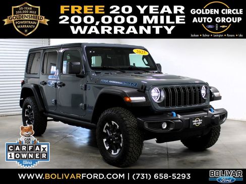 Used 2025 Jeep Wrangler Unlimited Rubicon 4xe w/ Convenience Group AWD/4WD image 1