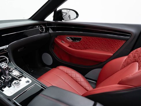 Certified 2021 Bentley Continental GT image 32