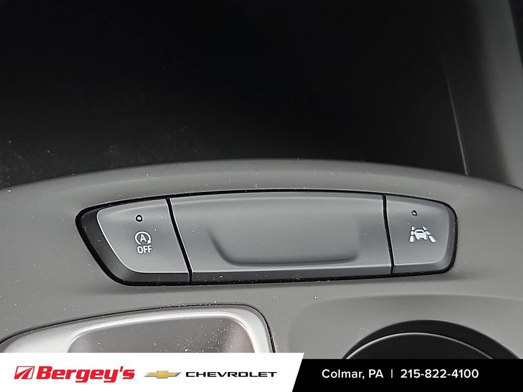 Certified 2024 Chevrolet Trax LS FWD image 26