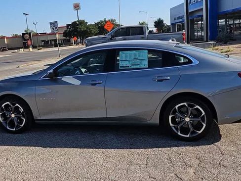 Used 2024 Chevrolet Malibu LT FWD image 5