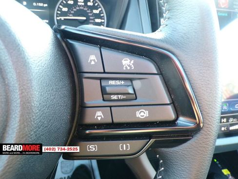 Used 2025 Subaru Forester Premium image 37