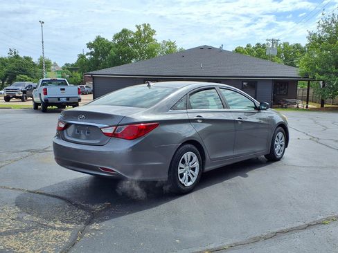 Used 2013 Hyundai Sonata GLS FWD image 3
