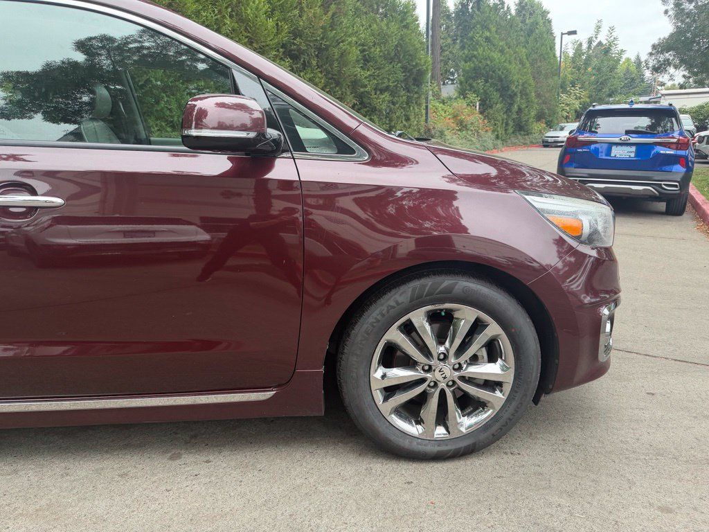 Used 2018 Kia Sedona SX Limited FWD image 3