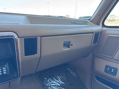 Used 1990 Ford F250 2WD SuperCab image 21