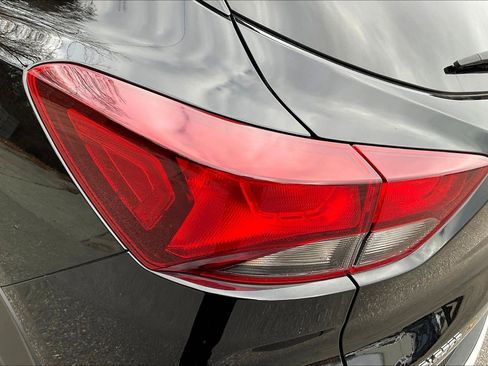 Used 2022 Chevrolet TrailBlazer LT w/ Confidence II Package image 26