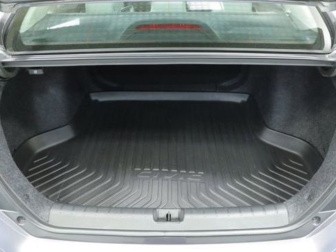 Used 2021 Honda Civic LX image 29