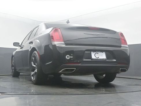 Used 2022 Chrysler 300 Touring w/ Sport Appearance Package RWD image 47