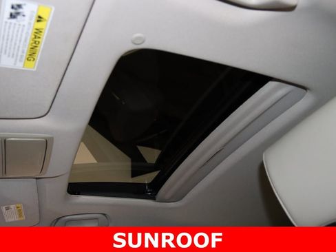 Used 2018 Honda Accord EX-L image 16