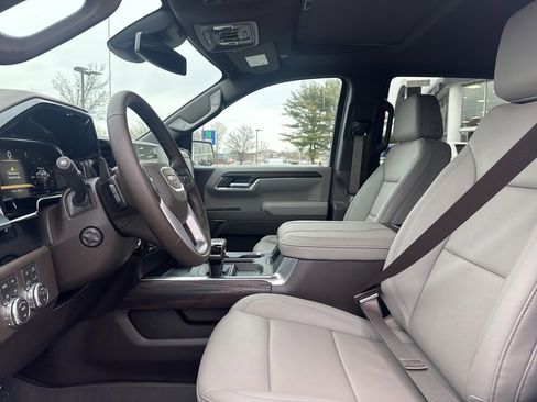 New 2026 GMC Sierra 1500 SLT w/ SLT Premium Package image 15