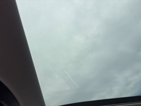 Certified 2024 Kia Sportage SX image 12