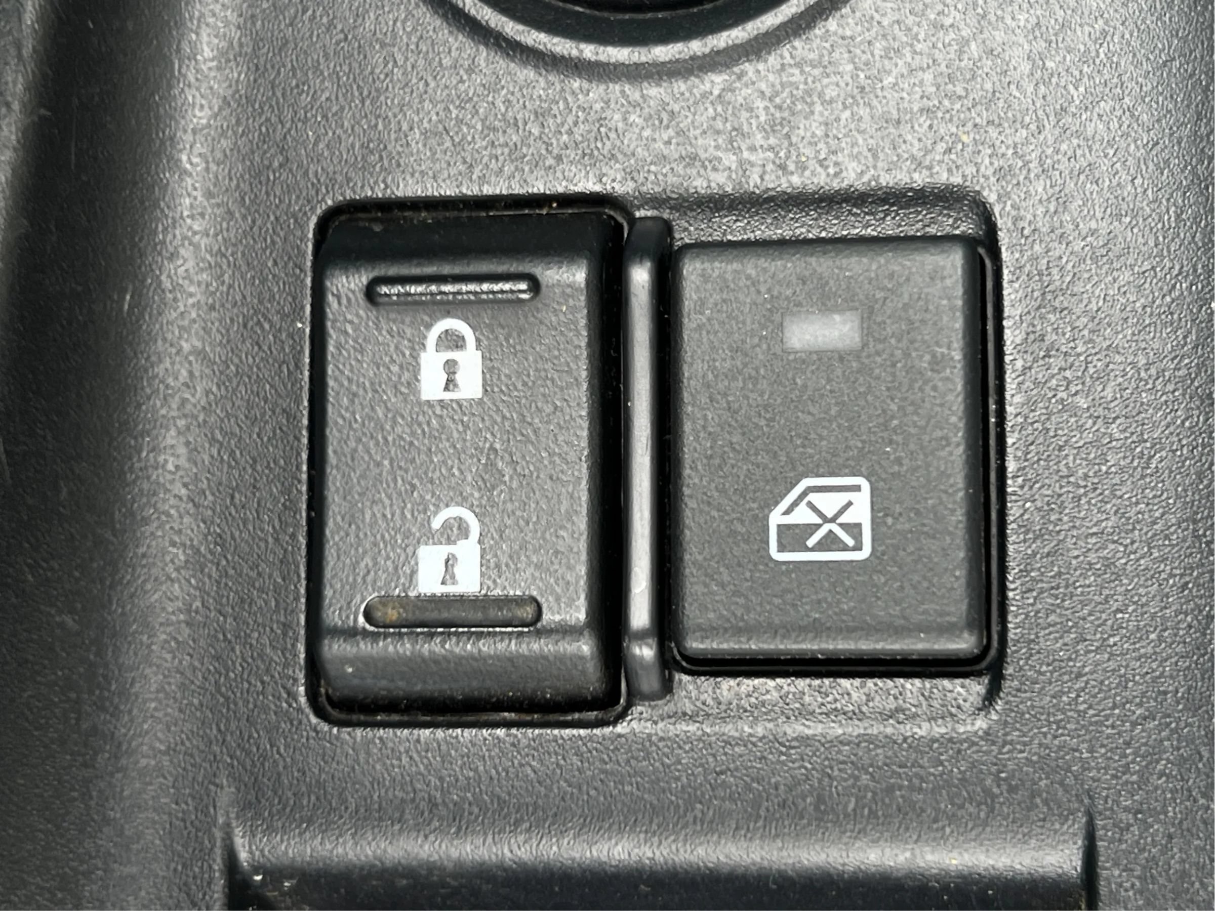Used 2017 Honda Fit EX image 41