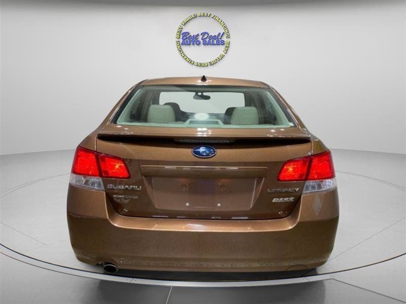 Used 2011 Subaru Legacy 2.5i Limited w/ Popular Equipment Group 2C AWD/4WD image 3