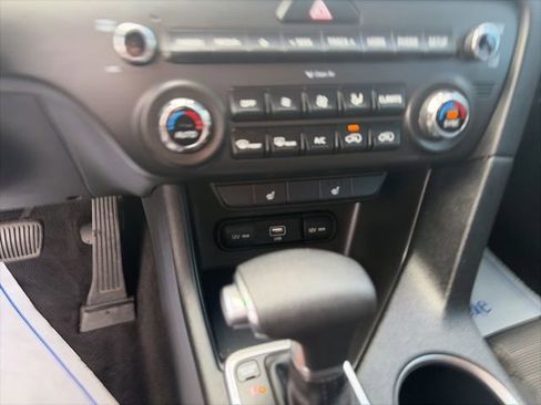 Used 2020 Kia Sportage LX w/ LX Popular Package AWD/4WD image 5