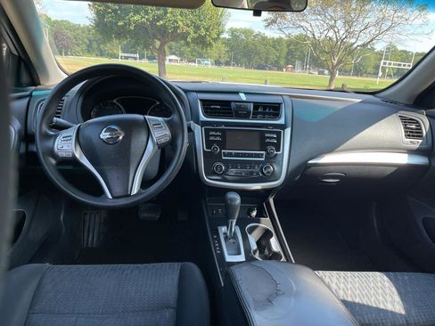 Used 2016 Nissan Altima 2.5 S w/ Power Driver Seat Package image 37