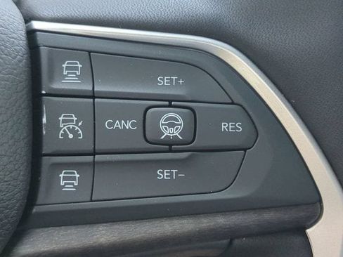 New 2026 Jeep Grand Cherokee L 4WD image 27