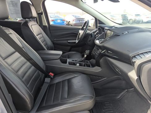 Used 2017 Ford Escape Titanium AWD/4WD image 37