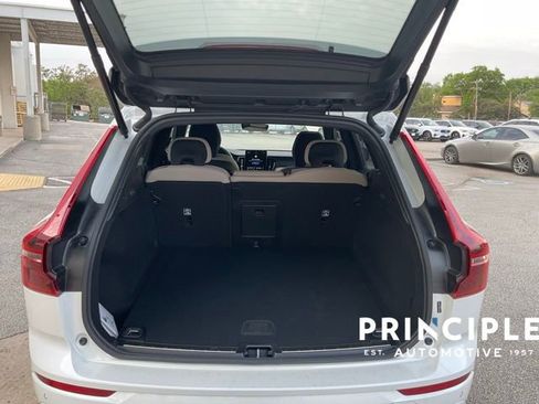 Certified 2026 Volvo XC60 B5 Plus w/ Climate Package AWD/4WD image 27